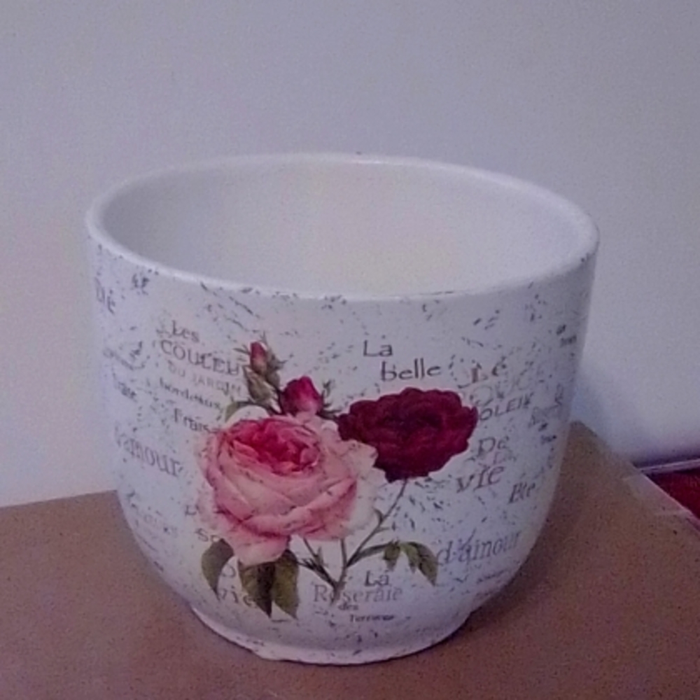 Ceramic cup/pot